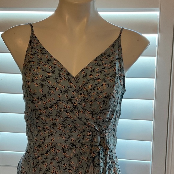 Xhilaration Blue Floral Midi Dress - Picture 2 of 11